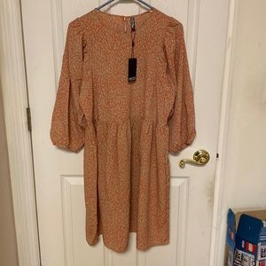 NWT Pieces Smock Dress in Cracked Coral Print